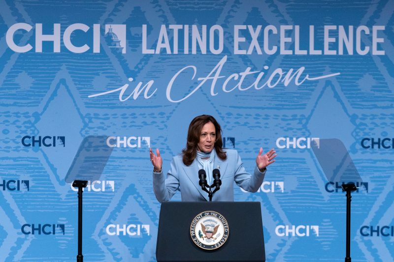  Harris urges Latino leaders to help mobilize key voting bloc