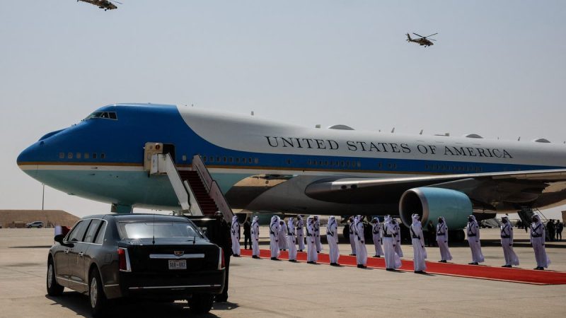  Trump accepts jet from Qatar, will refit to serve as Air Force One, DOD says