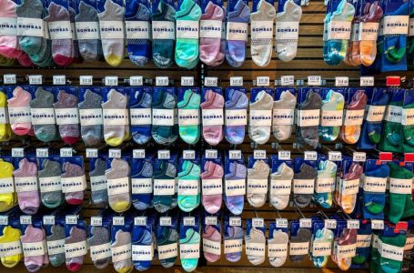 ‘Shark Tank’ alum Bombas taps former Under Armour exec as CEO as it looks beyond digital roots