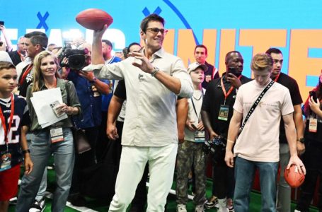 Fanatics will host a skills challenge between fans and celebrities, with $2 million on the line
