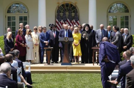 Trump executive order stands up presidential religious liberty commission