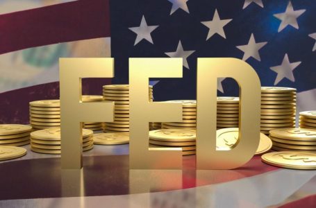 Gold Price Dips, Markets Stay Flat as Fed Leaves Rates Unchanged​