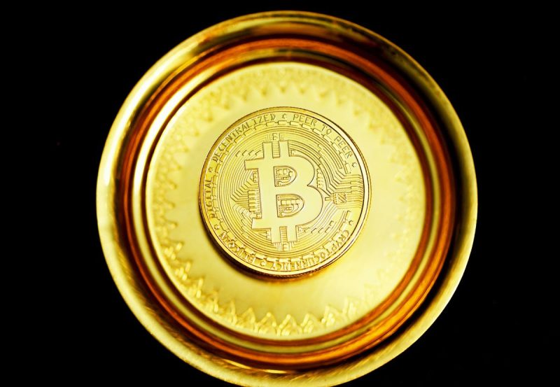  Crypto Market Recap: Bitcoin Logs Weakest Monthly Growth in a Year Despite Strong ETF Inflows