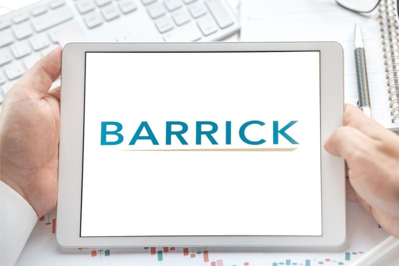  Barrick Mulls Canadian Exit as Mali Gold Tensions Escalate