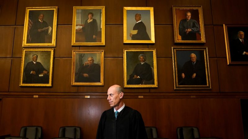  Trump foe Boasberg to grill DOJ over migrant flights in heated hearing