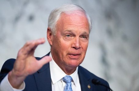 Johnson demands NARA turn over records related to Biden’s mental ‘decline’ amid Senate probe of ‘cover-up’
