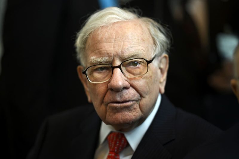  Warren Buffett’s Berkshire Hathaway reveals new stake in beleaguered insurer UnitedHealth