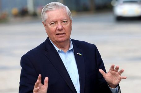 Trump continues supporting Sen. Lindsey Graham’s re-election bid while phoning into Republican event