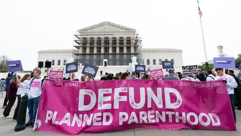  Appeals court hears Medicaid fraud case that could cost Planned Parenthood $1.8 billion