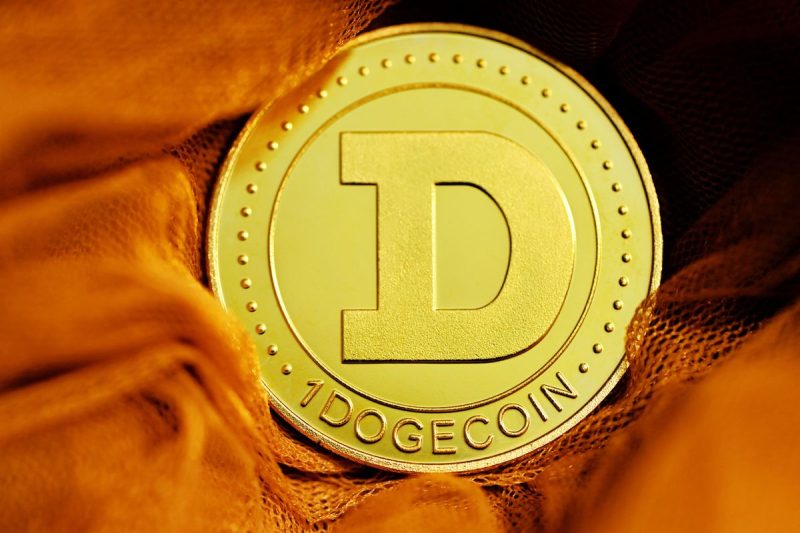  Dogecoin and XRP Enter ETF Mainstream with First US Spot Listings