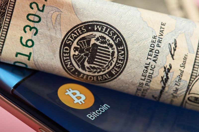 Crypto Market Update: Bitcoin ETF Inflows Hit US$2.3 Billion As Traders Bet on Fed Easing