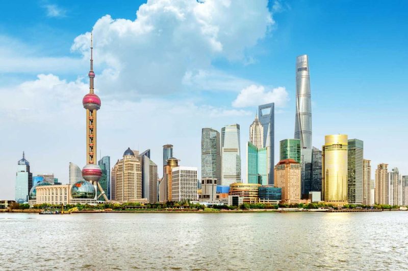  Zijin Mining Surges Past US$100 Billion Valuation Despite IPO Delay