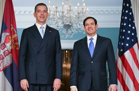 Serbian foreign minister proposes hosting Ukraine-Russia peace negotiations amid ongoing conflict