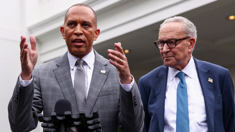  Democrats struggle for cohesive messaging strategy amid shutdown standoff