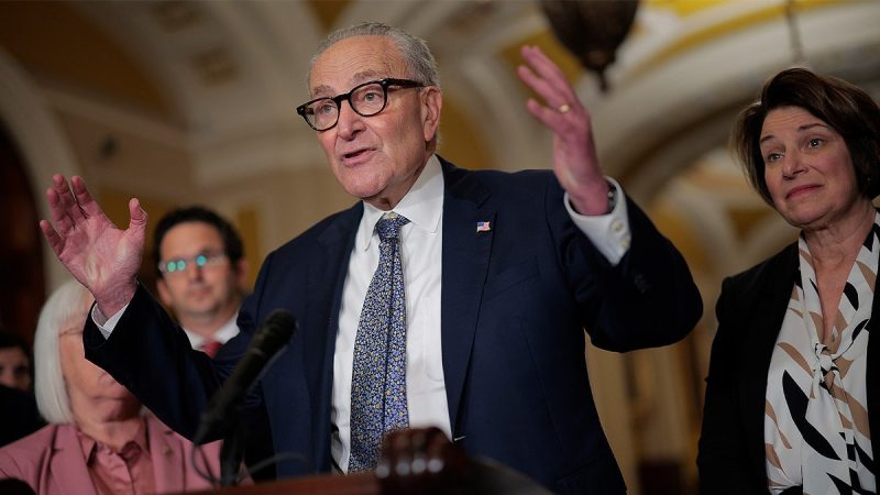  First bipartisan shutdown negotiations surface on Capitol Hill after funding bill blocked again