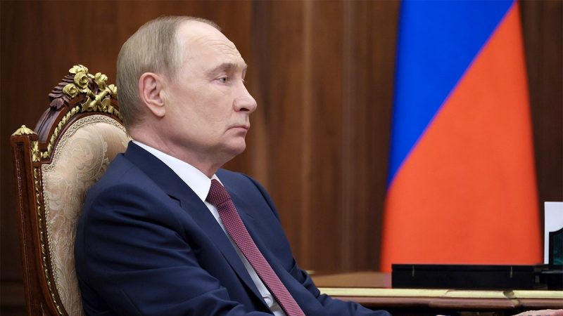  Aging Putin brings younger generation, family members into circle amid Kremlin instability: report