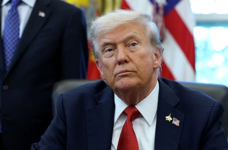 Trump instructs Pentagon to ensure troops are paid despite government shutdown