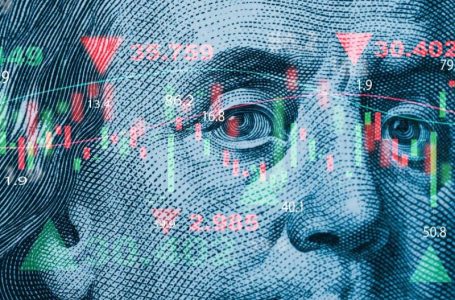 Tech Weekly: Tech Stocks Feel the Heat Amid Valuation Fears