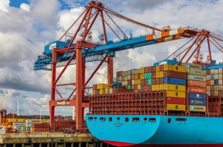 Nutrien Chooses US Port for Potash Terminal, Faces Canadian Backlash