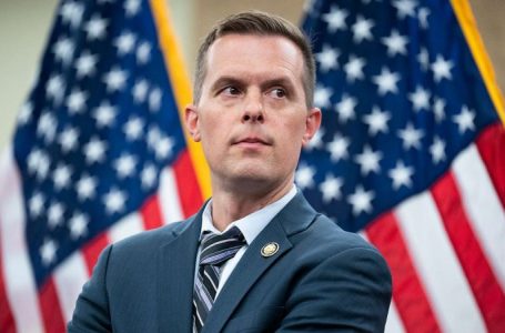 Vulnerable House Dem criticizes ‘extreme’ left in shocking 2026 announcement