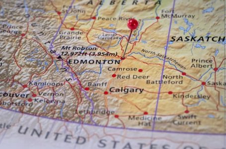 Canada-Alberta Pact: Boosting Oil Exports and Clean Energy