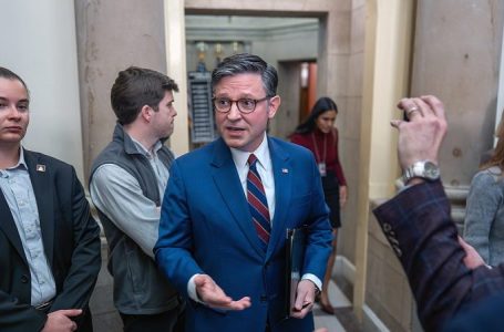 Bill to end government shutdown survives key hurdle before House-wide vote