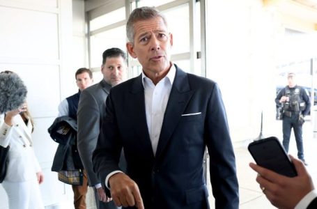 Duffy says air travel may take ‘days if not a week’ to return to normal, even after shutdown ends