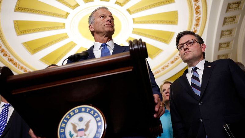  How closed-door negotiations and a guarantee ended longest government shutdown on record