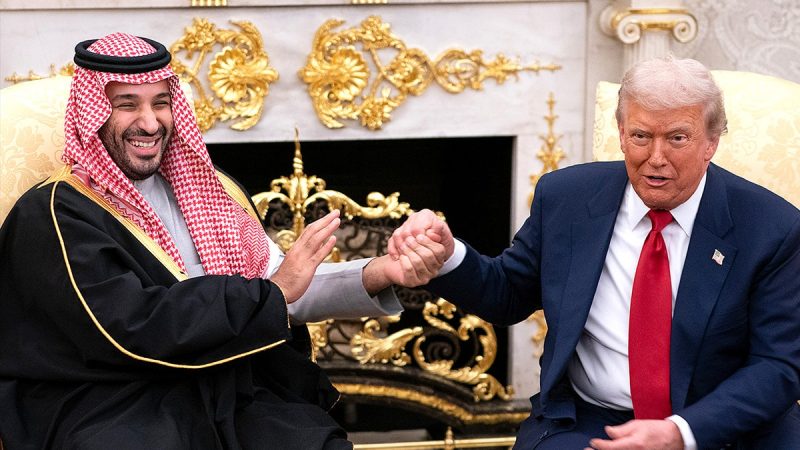  Biden’s Saudi fist bump drew heat in 2022 — Trump just rolled out the red carpet