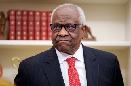 Clarence Thomas presses Dem operative Marc Elias in high-stakes Supreme Court clash