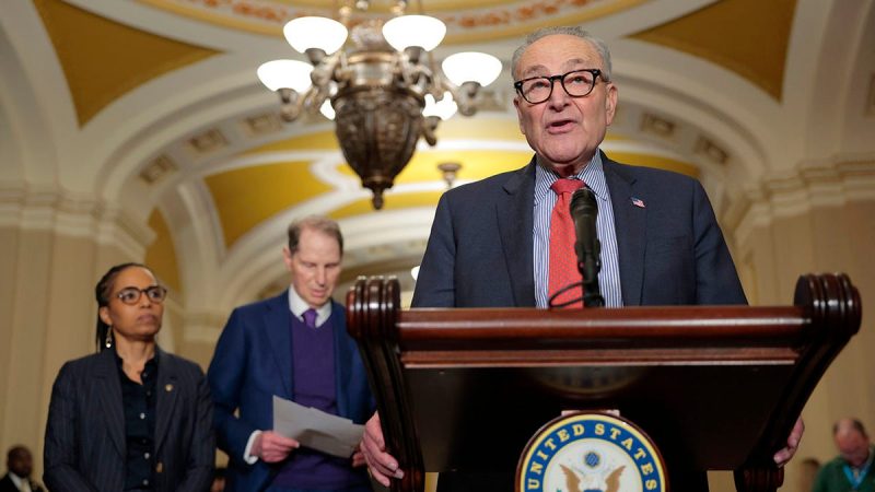  Senate Dems’ Obamacare fix fails as Senate looks for off-ramp from healthcare cliff