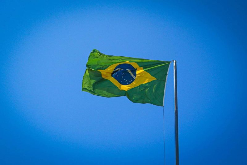  Washington Eyes Brazil’s Rare Earths in Early Trade Talks