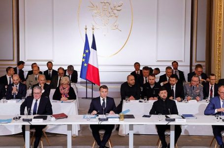 UK, France strike new Ukraine security pact as US takes lead in ceasefire enforcement