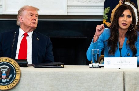 Trump says Noem doing ‘very good job, ‘won’t step down as homeland security chief amid Minnesota shift