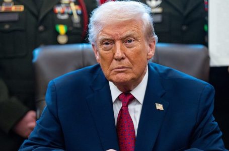 Trump to cut federal payments to sanctuary cities starting Feb 1 over immigration policies