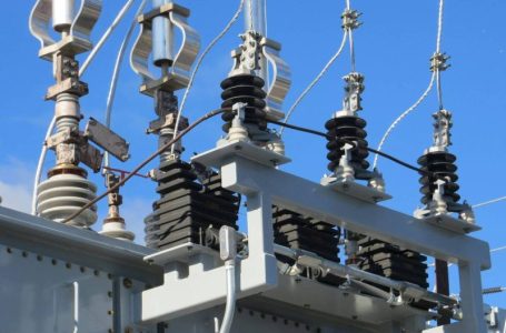 Crypto Market Update: Trump Pushes Emergency Power Auction to Shift AI Energy Costs to Big Tech