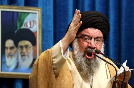 Top Iran prayer leader who dubbed protesters ‘Trump’s soldiers’ calls for executions amid ongoing unrest