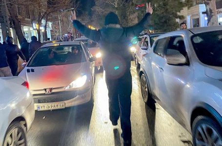 Iran regime said to unleash Hezbollah and Iraqi militias as uprising spreads