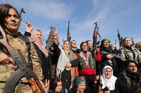 Lindsey Graham says there’s ‘strong consensus’ to protect Kurds as Syrian forces advance on territory