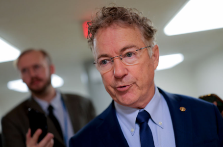 Rand Paul says GOP colleagues ‘don’t give a s‑‑- about these people in the boats’: They ‘say they’re pro-life’