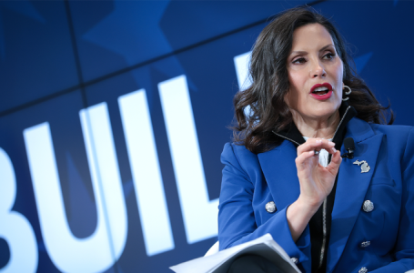 Gov Whitmer says America ‘ready for a woman president,’ contrasting Michelle Obama