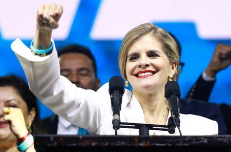 Who is the populist conservative president-elect in Costa Rica?
