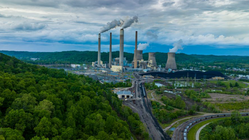 Trump to host ‘Clean Beautiful Coal’ event, calls it America’s most reliable energy