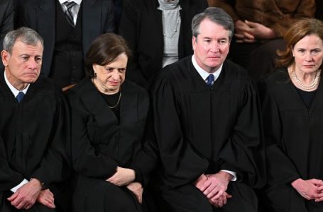 5 Supreme Court justices skip Trump State of the Union after key tariff ruling
