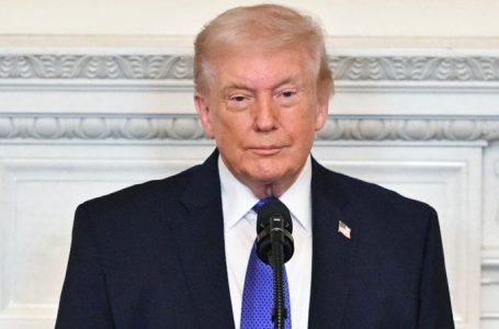 Bipartisan revolt targets Trump’s war powers after massive Iran strikes