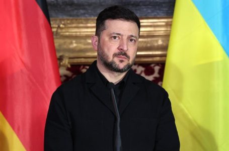 Ukraine’s Zelenskyy says he met with Democratic senators, thanked US for support