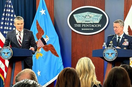 US submarine sinks Iranian warship by torpedo in a first since World War II