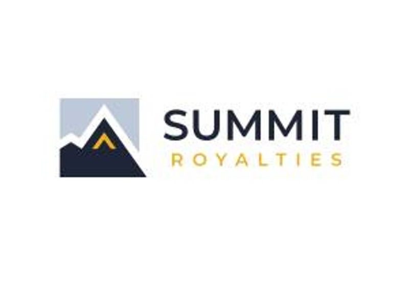  Summit Royalties Announces Grant of Restricted Share Units