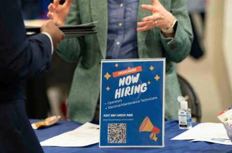 U.S. added 178,000 jobs in March, reflecting resilient labor market just as Iran war escalated