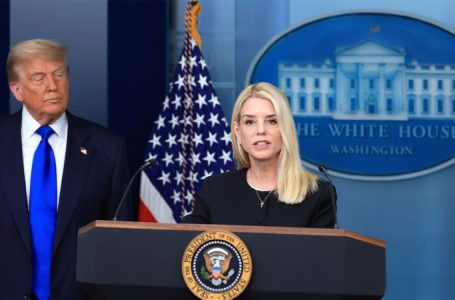 Pam Bondi already fired as attorney general, Cabinet official teed up as replacement: sources